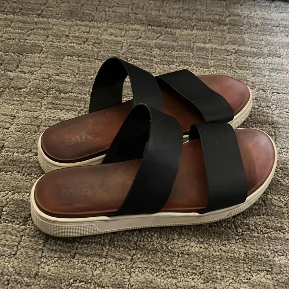Girl MIA Sandals, Size 8 Women’s